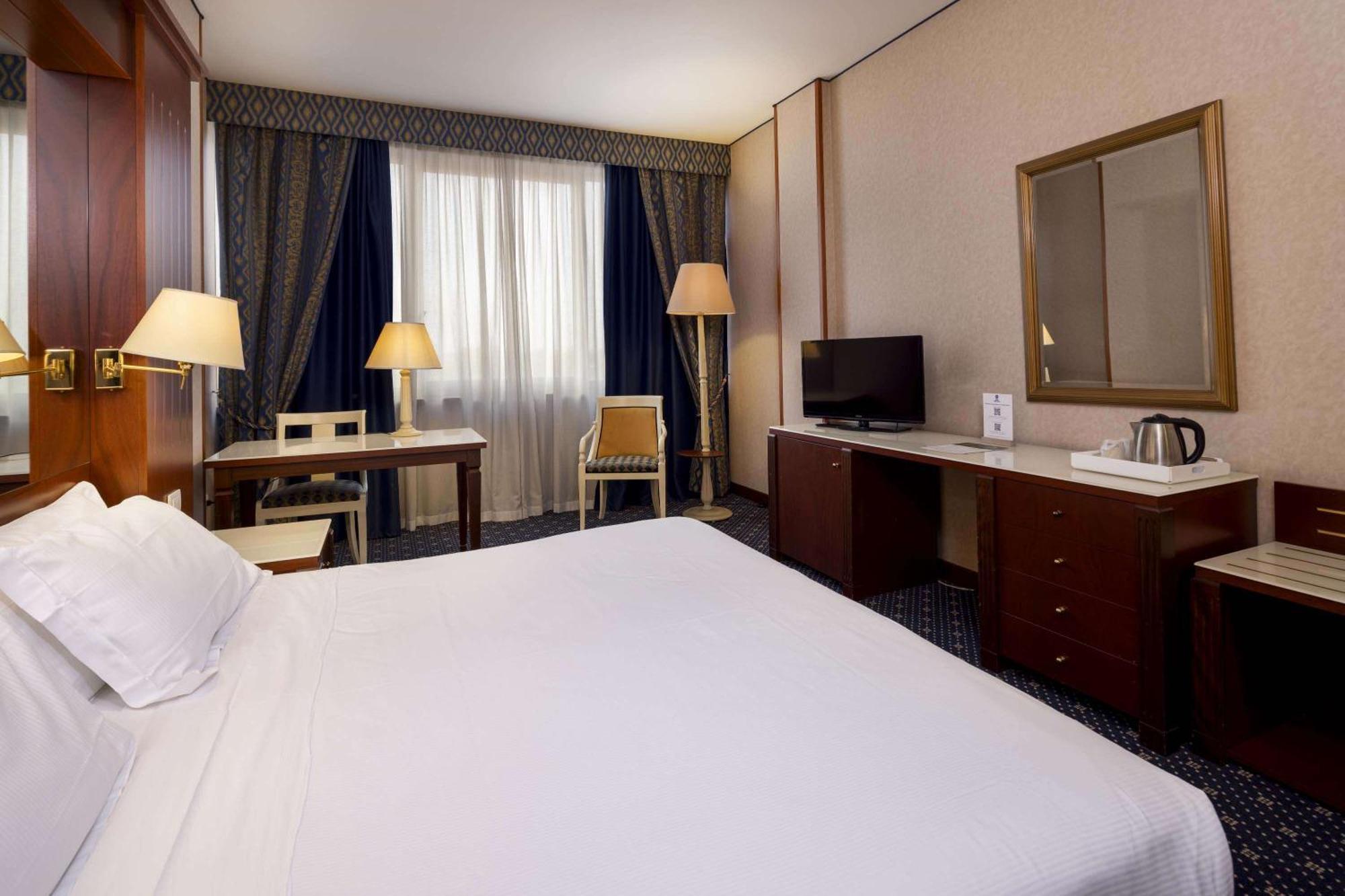 Best Western Ctc Hotel Verona San Giovanni Lupatoto Eksteriør billede